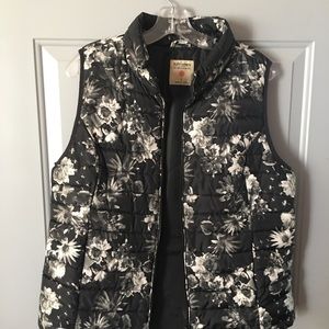 Ruff Hewn floral puffer vest